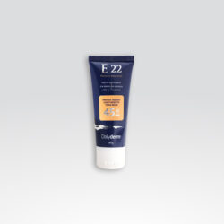 Protector SPF E22 Mousse Beige
